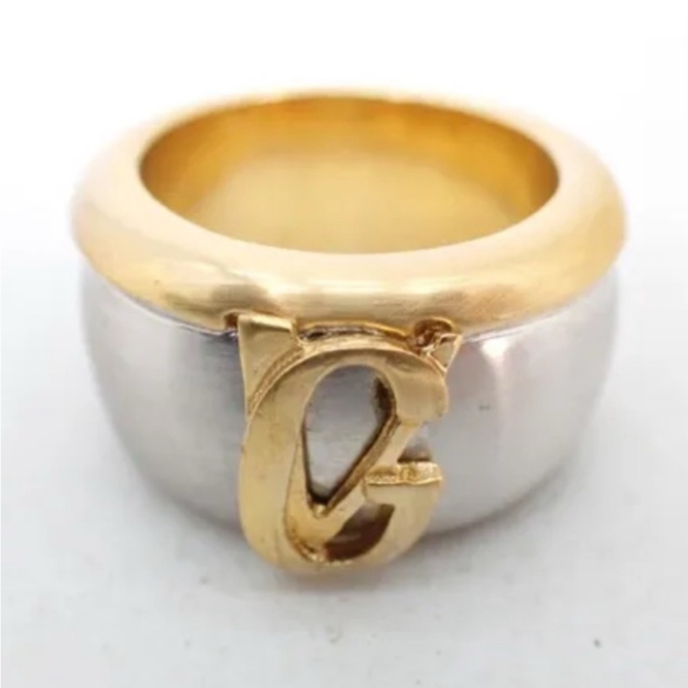 Gianni Versace Vintage ring 8.5